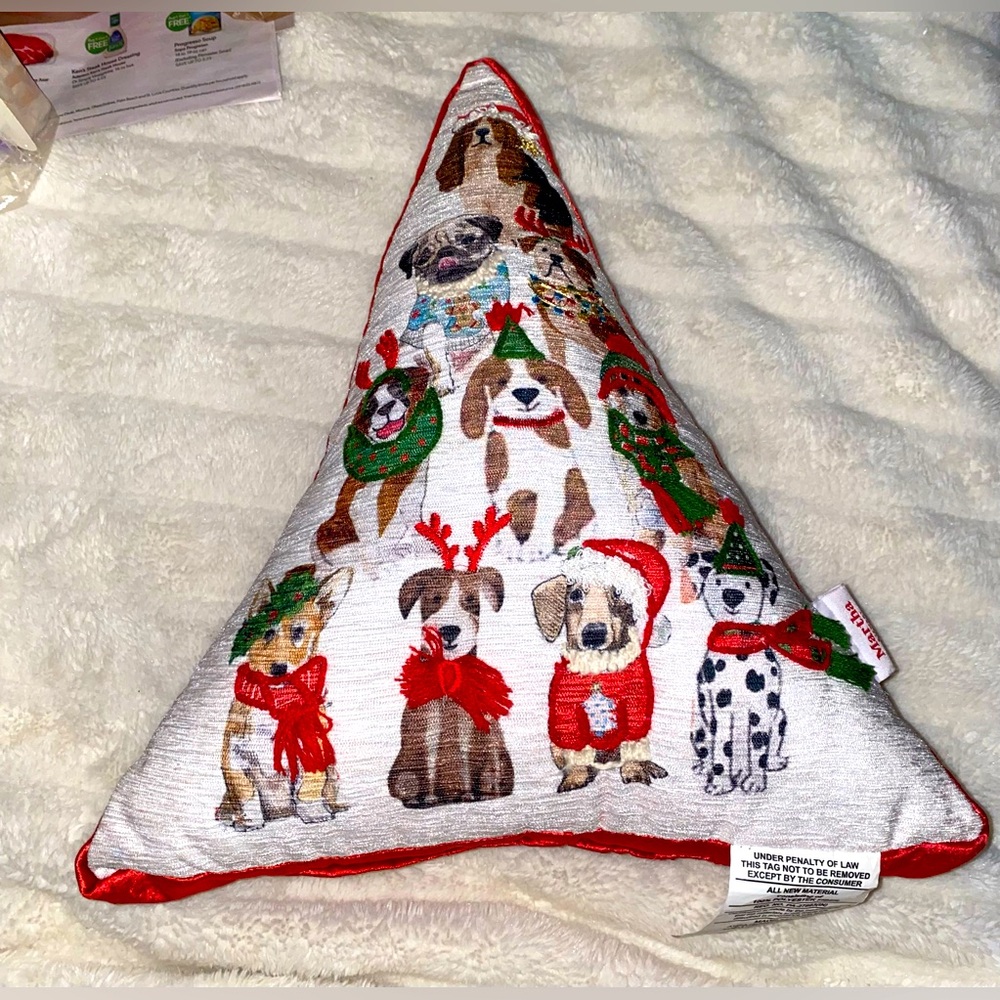 Martha Stewart Holiday Christmas Dogs Print Throw Pillow Triangle Dopamine